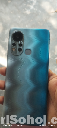 Infinix hot 11s.